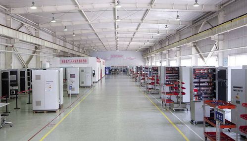 工廠員工因技術升級被擠兌離職，網友熱議網絡技術服務的影響